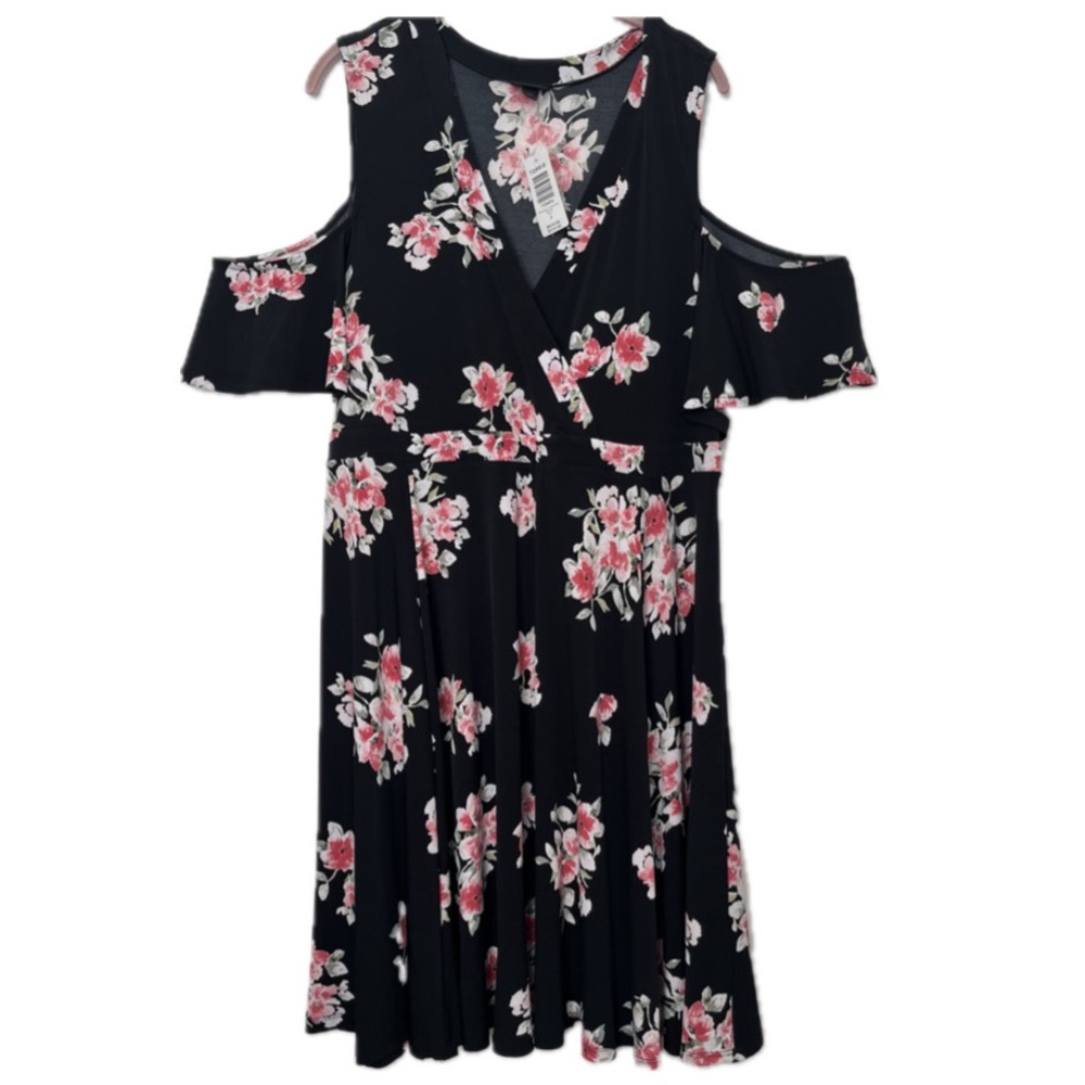 Torrid Floral Cold Shoulder Skater Dress NWT Size 2